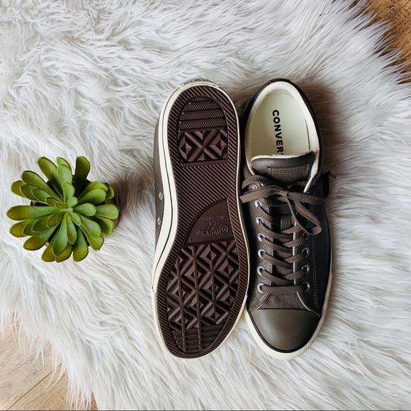 Converse Other - Converse CHUCK TAYLOR ALL STAR HIGH STREET Leather